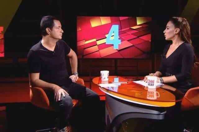 Acun Ilıcalı,Buket Aydın'ın Programında Yunanistan Kanalıyla Yaptığı Komik Reyting Anlaşmasını Anlattı