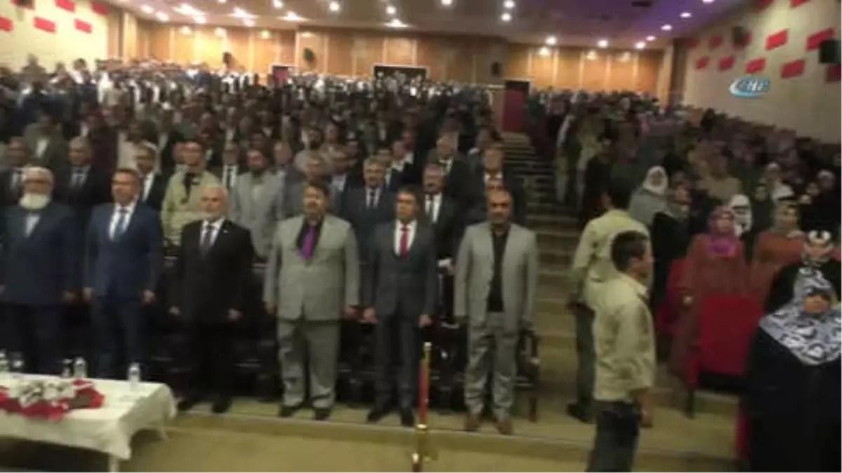 Ağrı Valisi Elban 'Bizim İnancımızda Cami Böyle Bir Şey Değildir'