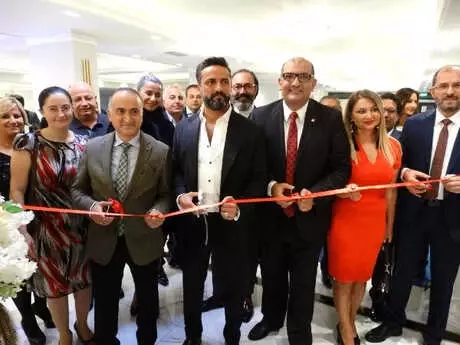 Almanya Dortmund'da Grammophon Layd Törenle Açıldı