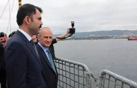 İzmit Körfezi'nde 2 Bakanlı Deniz Kirliliğine Müdahale Tatbikatı