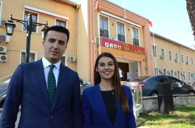 Karı-koca Kaymakam Karı-koca Kaymakam