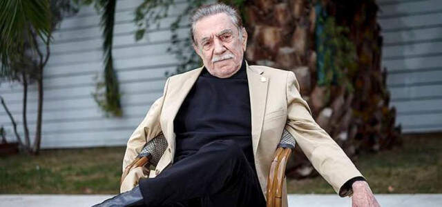 Usta Oyuncu Aydemir Akbaş'a Bağısak ve Kolon Kanseri Teşhisi Konuldu