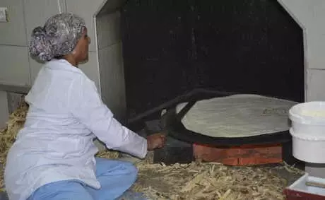 Yufka İmalathanesi Kadınların Ekmek Kapısı Oldu Yufka İmalathanesi Kadınların Ekmek Kapısı Oldu