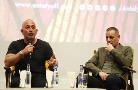 Cem Yılmaz: En Sevdiğim Karakterlere Şener Şen Hayat Verdi Cem Yılmaz: En Sevdiğim Karakterlere Şener Şen Hayat Verdi