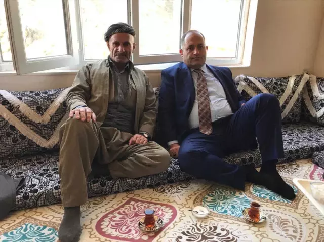 Müdür Kaya'dan Şehit Ailelerine Ziyaret Müdür Kaya'dan Şehit Ailelerine Ziyaret