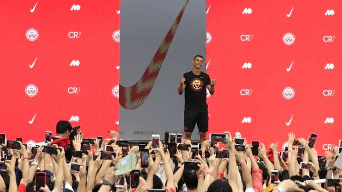 Ünlü Giyim Markası Nike, Ronaldo'ya Sahip Çıkmadı: Tecavüz İddialarını Endişeyle İzliyoruz