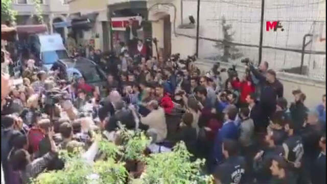 Cumartesi Anneleri Eyleminde Polis, HDP'li Milletvekiline Böyle Müdahale Etti