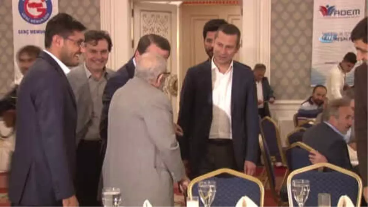 Memur-Sen Genel Başkanı Yalçın: 'İit Bünyesinde Bir Gençlik Örgütüne Şiddetle İhtiyaç Var'