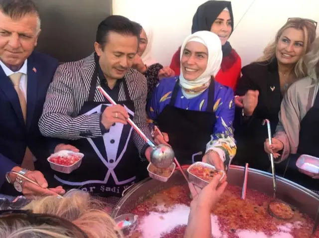 Tuzla Belediyesi Kadın Meclisi'nden 'Sonbahar Etkinlikleri' Tuzla Belediyesi Kadın Meclisi'nden 'Sonbahar Etkinlikleri'