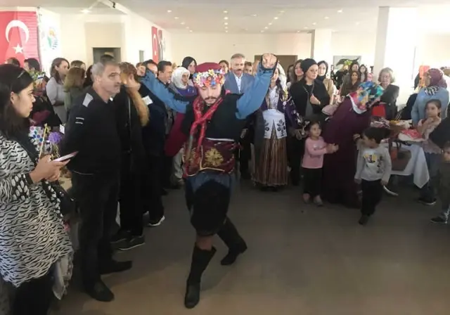 Tuzla Belediyesi Kadın Meclisi'nden 'Sonbahar Etkinlikleri' Tuzla Belediyesi Kadın Meclisi'nden 'Sonbahar Etkinlikleri'