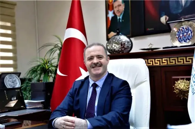 Başkan Özgökçe'den 'Yaşlılar Haftası' Mesajı Başkan Özgökçe'den 'Yaşlılar Haftası' Mesajı
