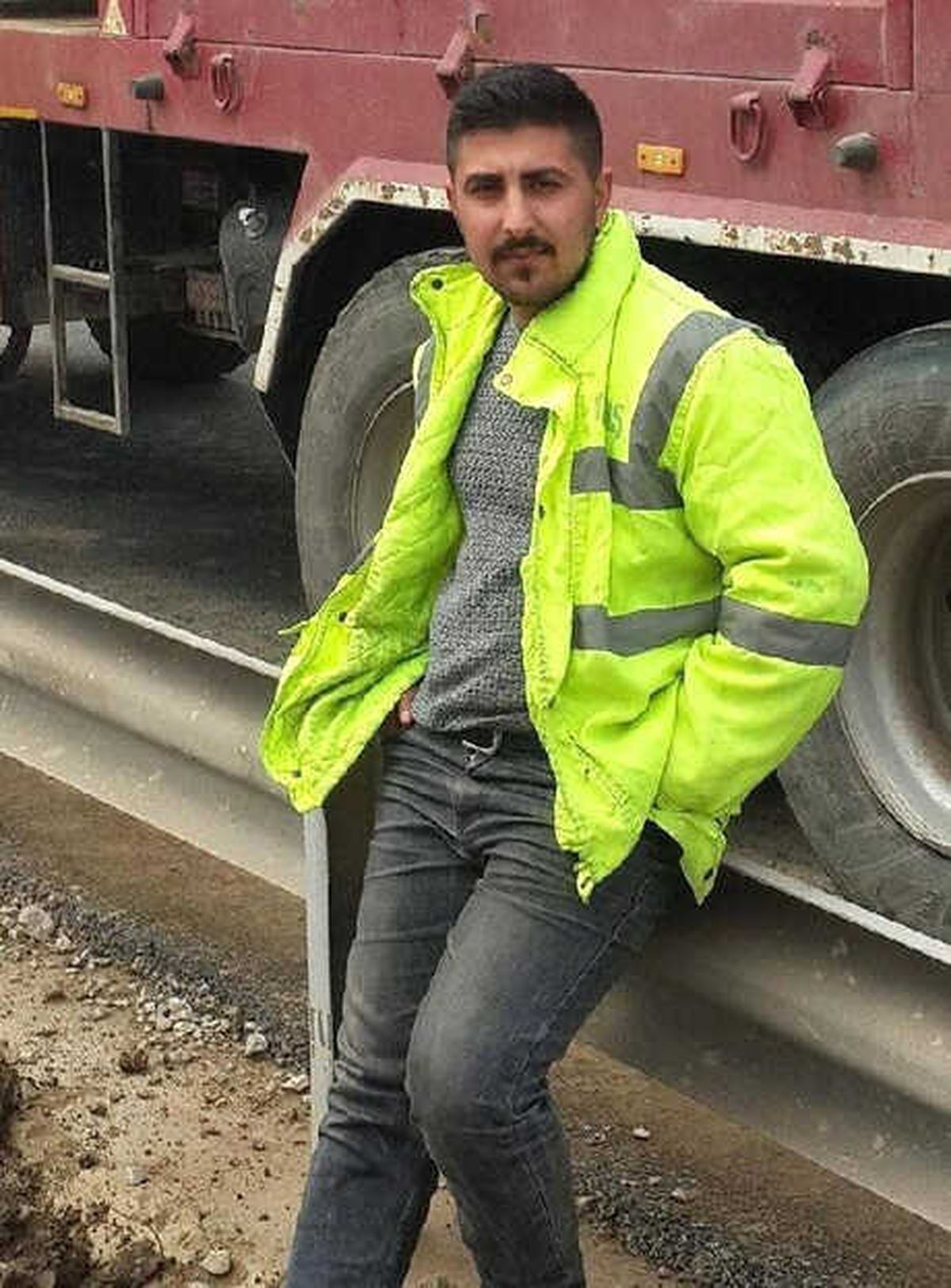 Halat Koptu Vinç Operatörü Canından Oldu