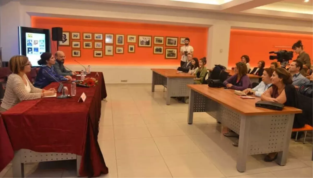 Kütüphane Günleri 'Medya ve İktidar' Söyleşisiyle Sona Erdi