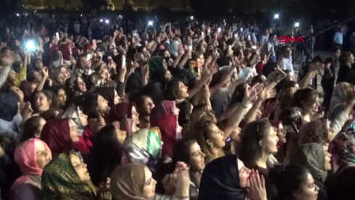 Şanlıurfa'da Kıraç Konserine Yoğun İlgi