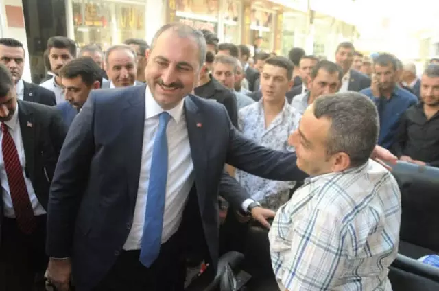 Adalet Bakanı Gül, Cizre'de Ziyaretlerde Bulundu