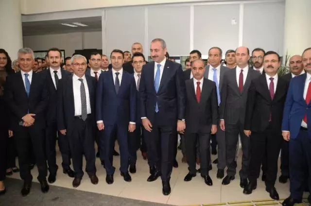 Adalet Bakanı Gül, Cizre'de Ziyaretlerde Bulundu