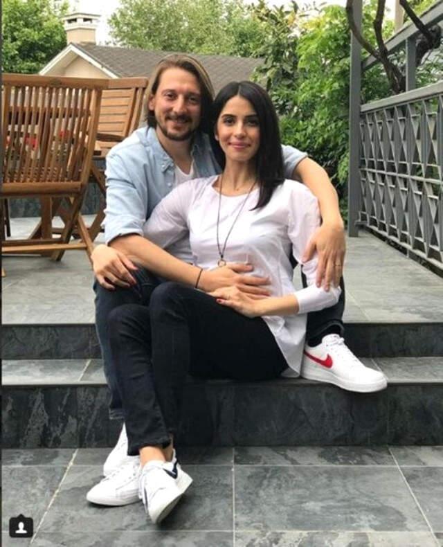 Anne Olan Beyza Şekerci Kimdir? Kaç Yaşındadır? Ne Zaman Evlendi?