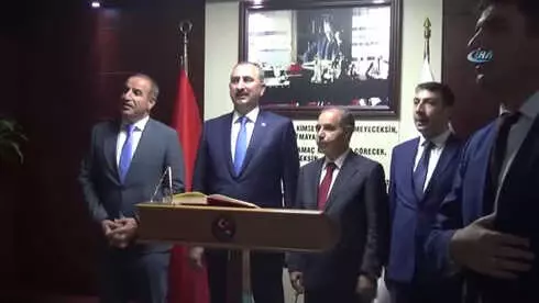 Bakan Gül, Terör Mağdurları İçin Yapılan Konutları İnceledi