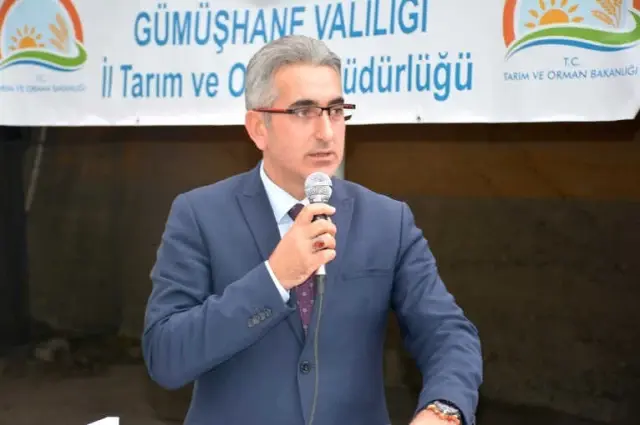 Gümüşhane'de Üreticilere 180 Adet Süt Sağım Makinesi Dağıtıldı Gümüşhane'de Üreticilere 180 Adet Süt Sağım Makinesi Dağıtıldı