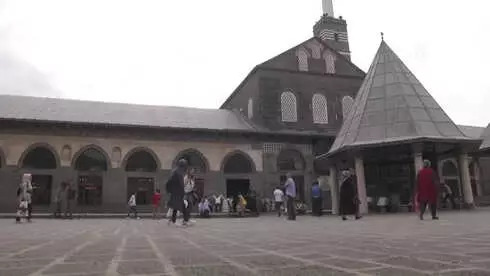 Türkiye Hafızlık Yarışması'nın Finali Diyarbakır'da Yapıldı Türkiye Hafızlık Yarışması'nın Finali Diyarbakır'da Yapıldı