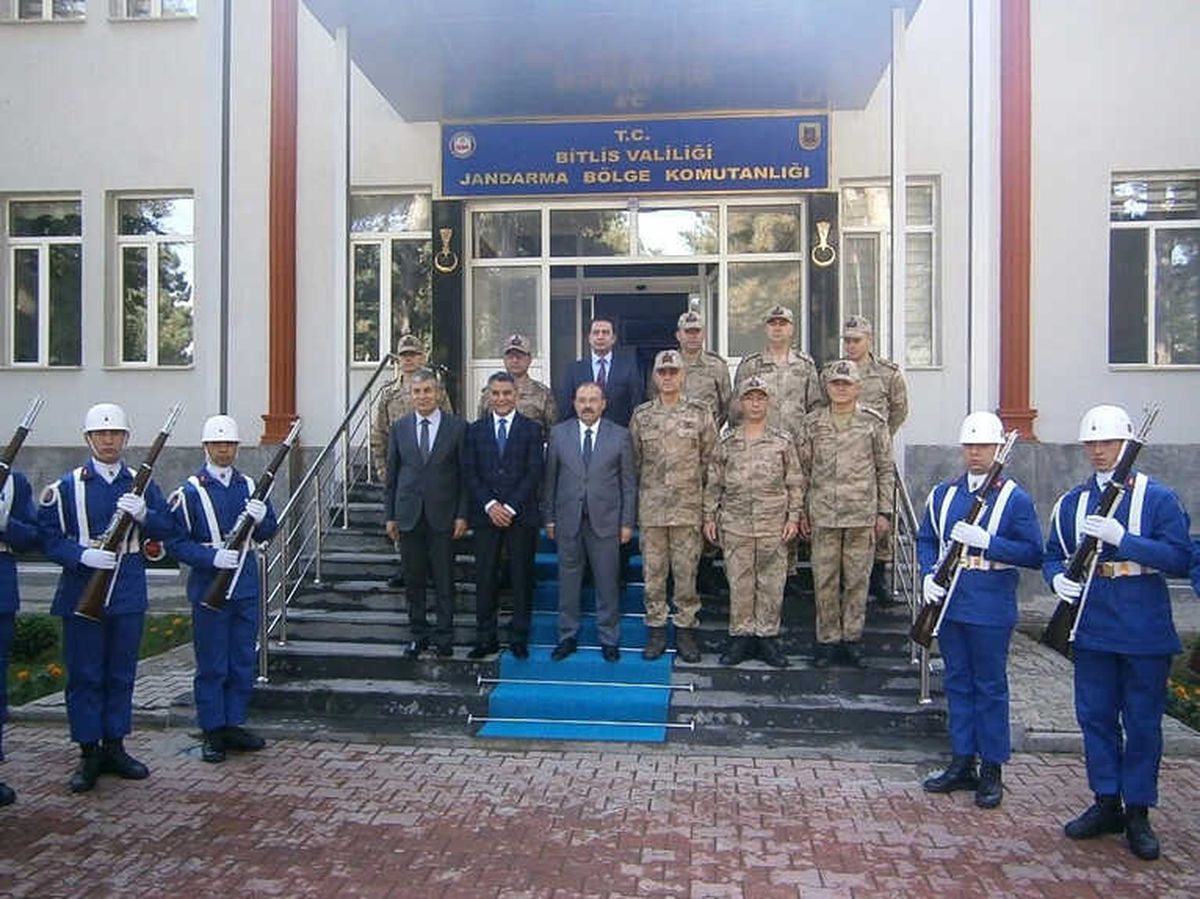 Vali Ustaoğlu, Tatvan'da Gezi, Ziyaret ve İncelemelerde Bulundu