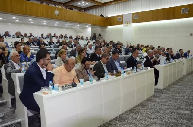 AK Parti'li İsimden KocaoÄlu'na İlginç Ãneri