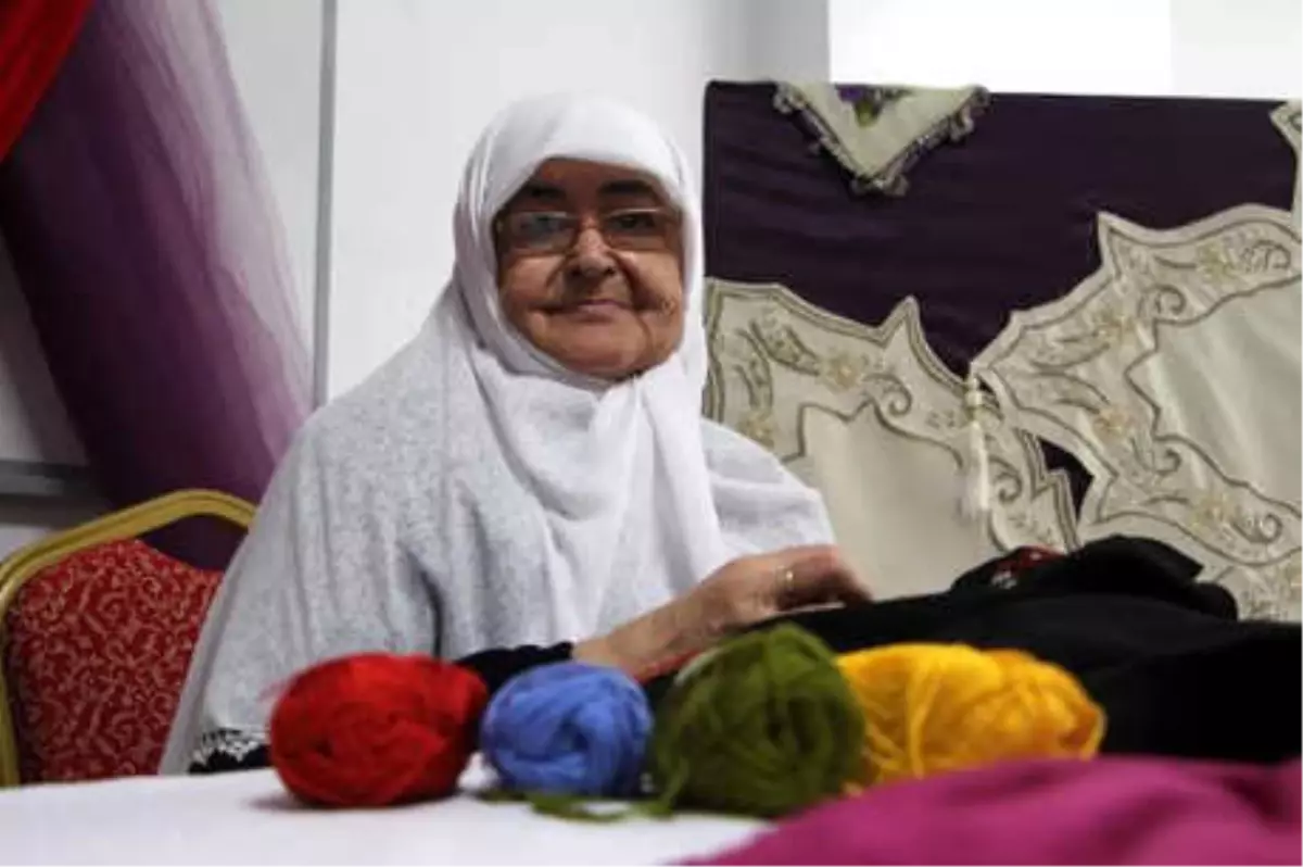 Cevriye Ninenin 64 Yıllık El Emeği Ürünleri Sergide Buluştu