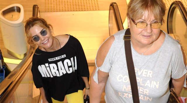 Ece Erken'den 'Babası Uğraşsın' Diyen Annesine Cevap: Evlatlarla Uğraşılmaz, İlgilenilir