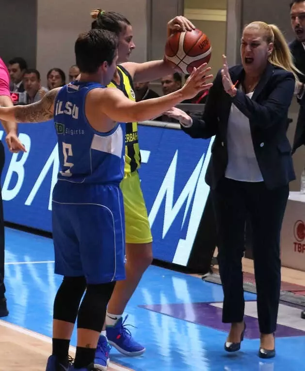 Kadınlar Cumhurbaşkanlığı Kupası: Fenerbahçe: 47 - Hatay Büyükşehir Belediyespor: 61 Kadınlar Cumhurbaşkanlığı Kupası: Fenerbahçe: 47 - Hatay Büyükşehir Belediyespor: 61