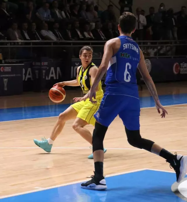 Kadınlar Cumhurbaşkanlığı Kupası: Fenerbahçe: 47 - Hatay Büyükşehir Belediyespor: 61 Kadınlar Cumhurbaşkanlığı Kupası: Fenerbahçe: 47 - Hatay Büyükşehir Belediyespor: 61
