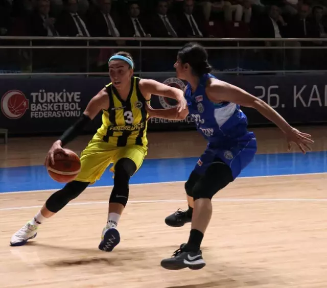 Kadınlar Cumhurbaşkanlığı Kupası Sahibini Buldu Kadınlar Cumhurbaşkanlığı Kupası Sahibini Buldu
