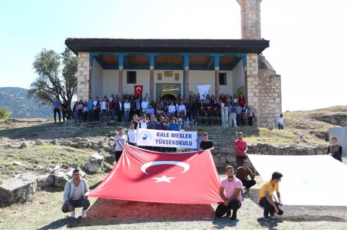 Kale Myo Öğrencileri Tabae Antik Kentini Gezdi