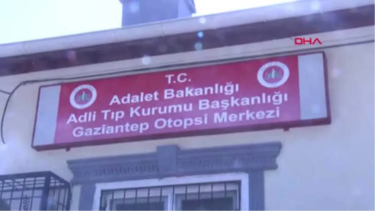 Nizip Te Minibus Soforlerinin Silahli Kavgasi 1 Olu 4 Yarali Video