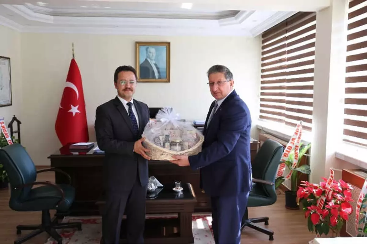Nto' Dan Kaymakam Belge'ye Ziyaret