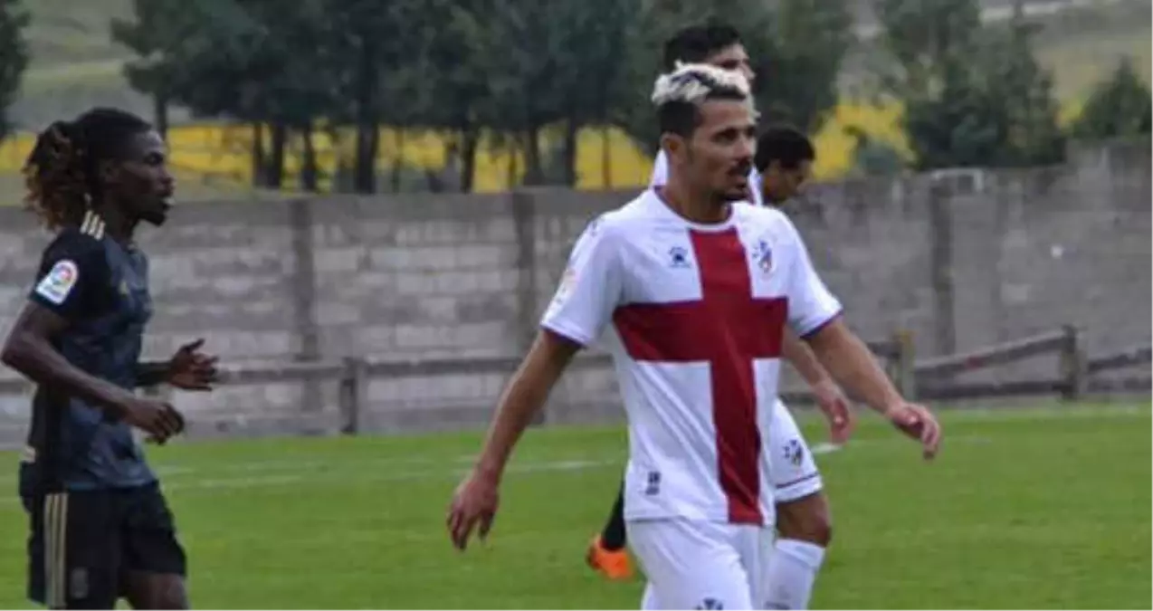 Serdar Gürler'in Formasını Giydiği Huesca'da, Yeni Teknik Direktör Francisco Rodriguez Oldu