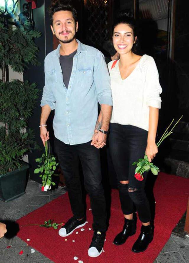 Söz Dizisinin Oyuncusu Deniz Baysal ve Şarkıcı Barış Yurtçu, Gelecek Yaz Evleniyor