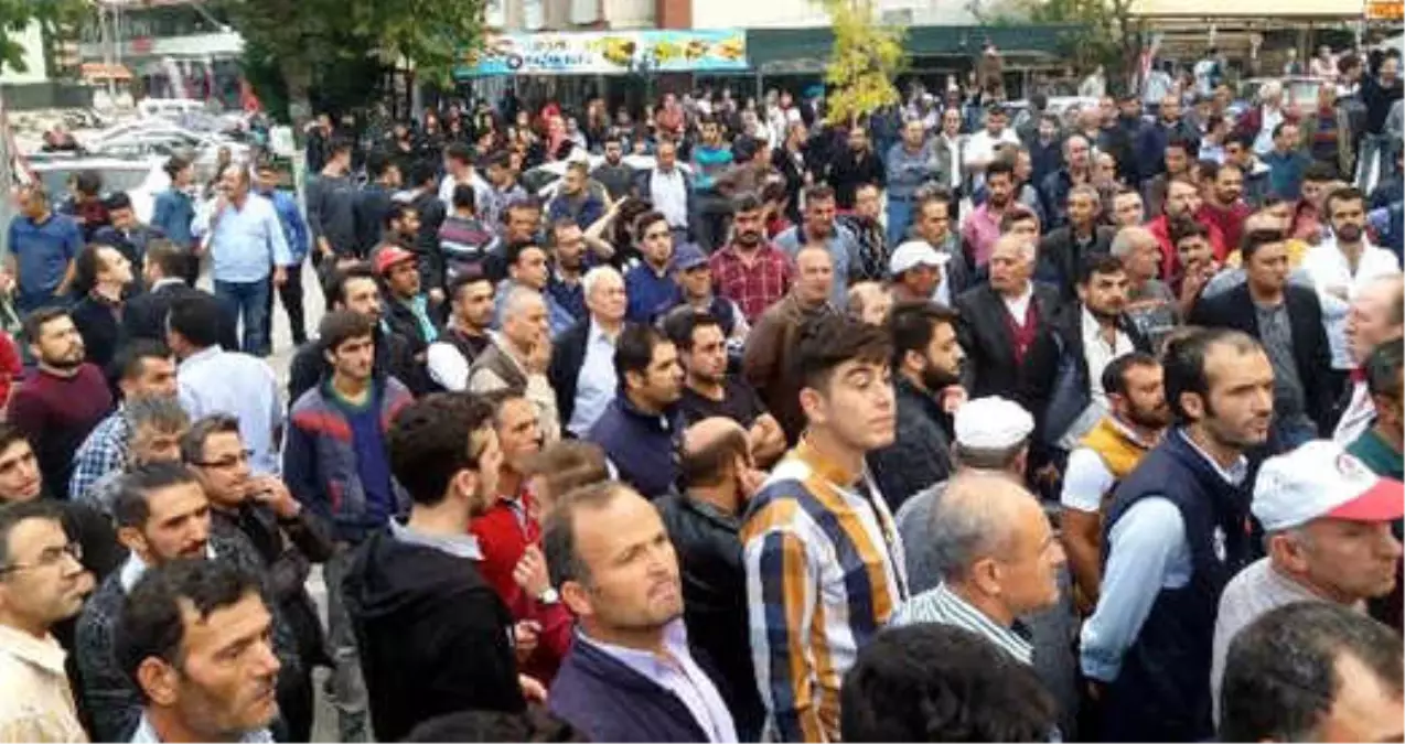 suriyeli genclerin kiz cocuguna cinsel istismarda bulundugu iddiasi sonrasi suriyeliler denizli nin kale ilcesinden gonderildi
