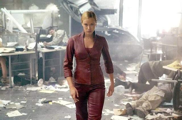 Ünlü İsimler Doğum Gününde Birbirlerine Girmişlerdi! Kristanna Loken Kimdir?