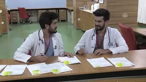 İkiz Doktorlar Ordu'da Şifa Dağıtıyor İkiz Doktorlar Ordu'da Şifa Dağıtıyor