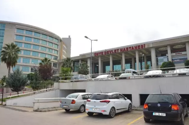 Tek Yumurta İkizi Doktorlar 26 Yıldır Hiç Ayrılmadılar Tek Yumurta İkizi Doktorlar 26 Yıldır Hiç Ayrılmadılar