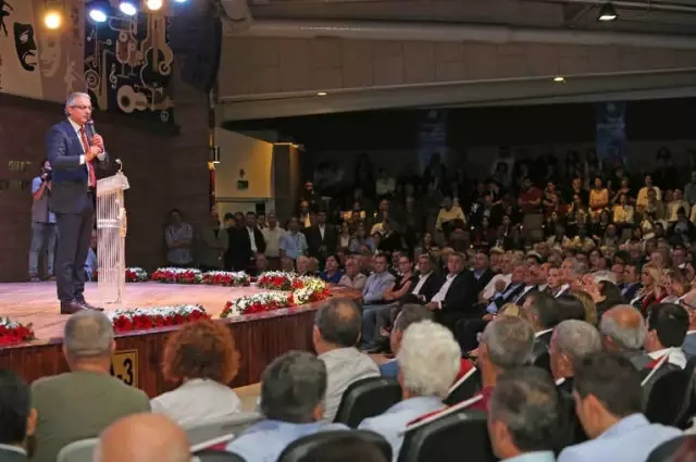 Başkan Akpınar Halkla Buluştu, 4,5 Yılın 'Hesabını Verdi'