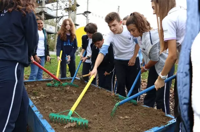 Bilim Kulübü Öğrencileri Macera Park'a Misafir Oldu