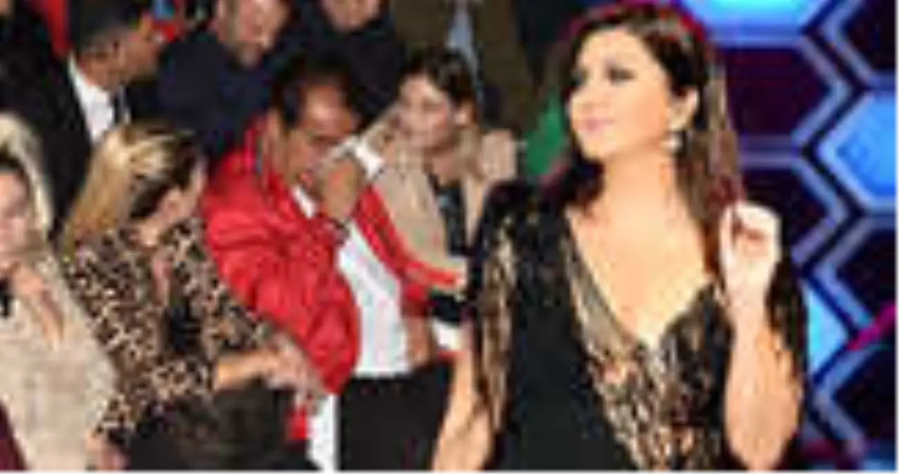İbrahim Tatlıses Sibel Can konserinde ağladı İbrahim Tatlıses Sibel Can konserinde ağladı