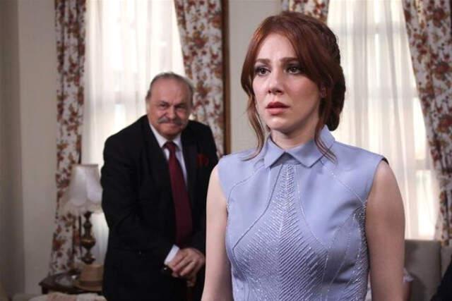 Rahmetli Ferdi Merter'in Kızı Sitem Etti: Kiralık Aşk Oyuncuları Aramadı, Gelmedi