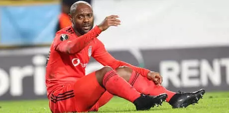 Vagner Love'ı Kadrosuna Katmak İsteyen Santos, Oyuncunun Maaşını Bile Belirledi