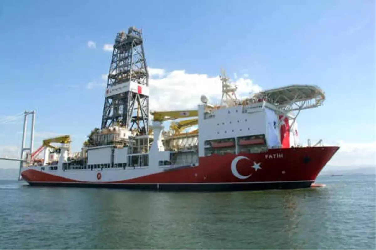 Türkiye'nin Kendi Sismik Gemisi ve Sondaj Platformu Olması Çok Önemli'