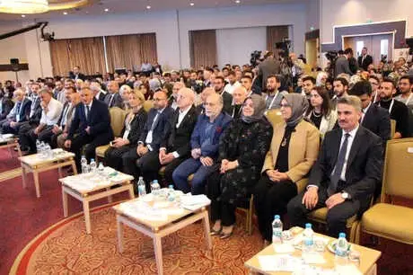 Vuslat Platformu'nun 'Yeni Dünya Düzeni ve Geleceğin Haritası' Toplantısı Başladı