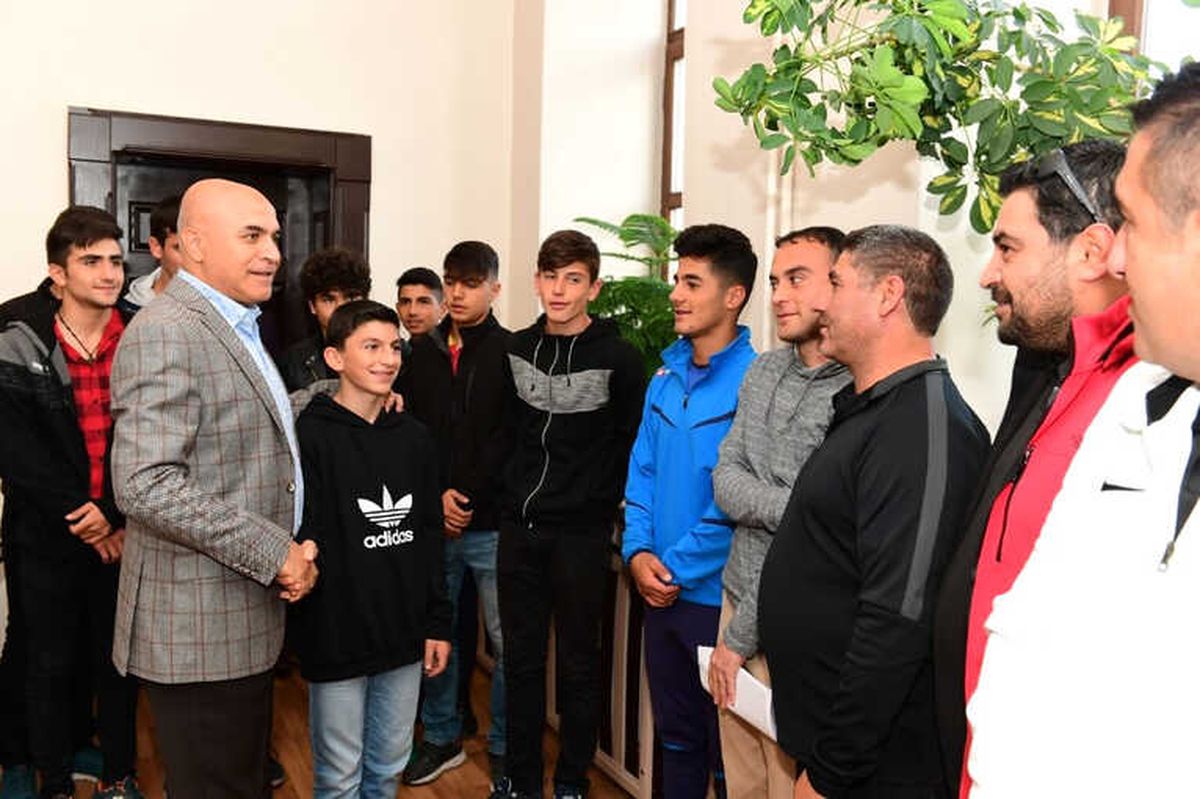 Yakutiyespor'dan Bb Erzurumspor'a Destek