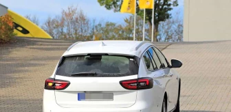 Yeni Opel Insignia Testlerine Devam Ediyor