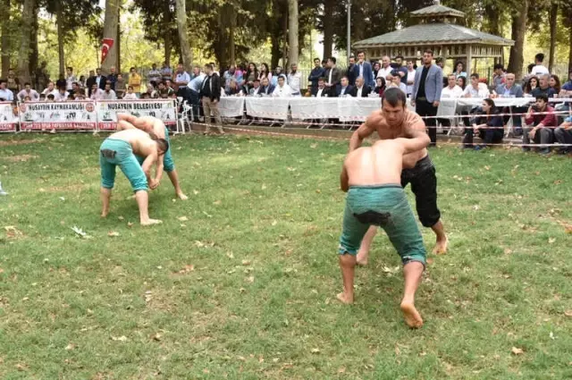 Ay Yıldızın Gölgesinde Kıran Kırana Mücadele